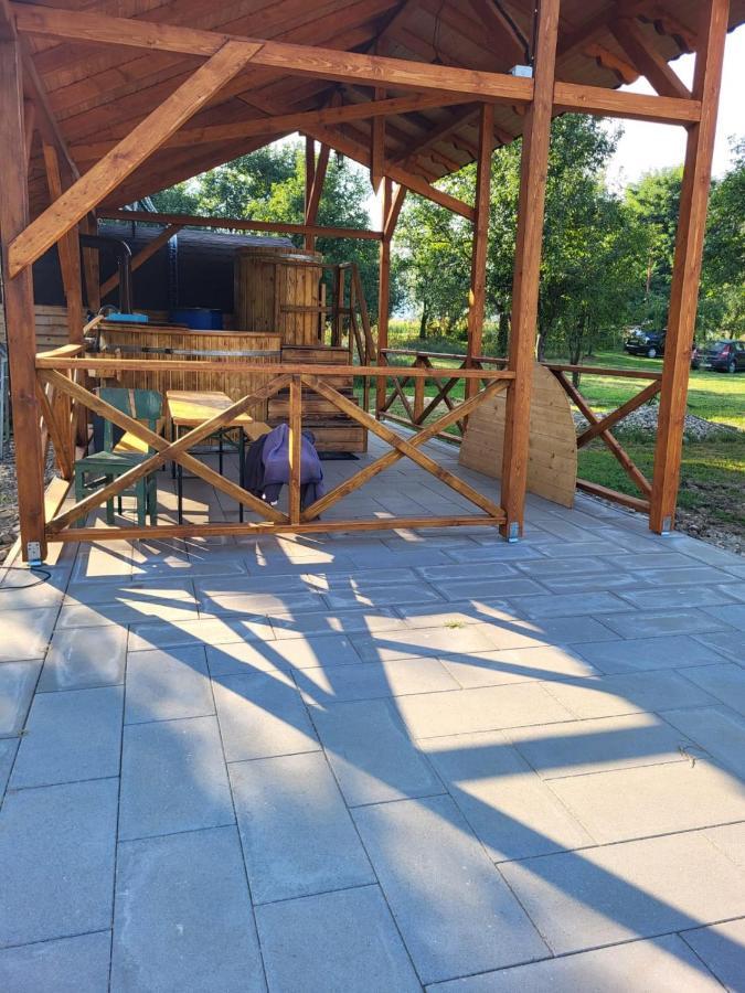 Hotel Cristel Casuta Fara Ganduri Mesentea Zewnętrze zdjęcie